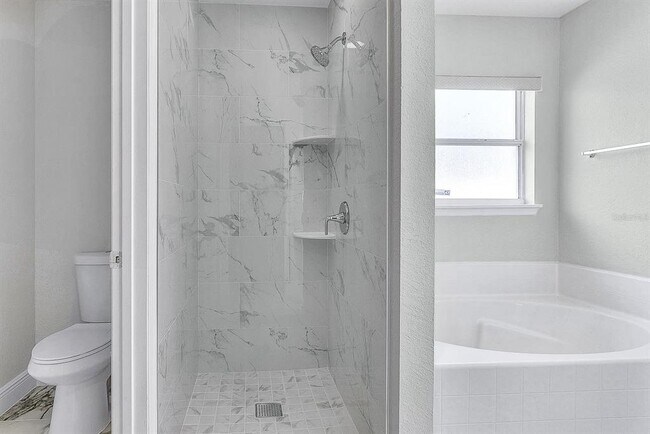 Building Photo - 656 Linnet Ct