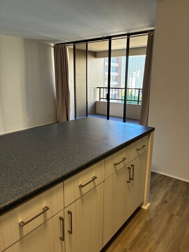 Building Photo - 1778 Ala Moana Blvd