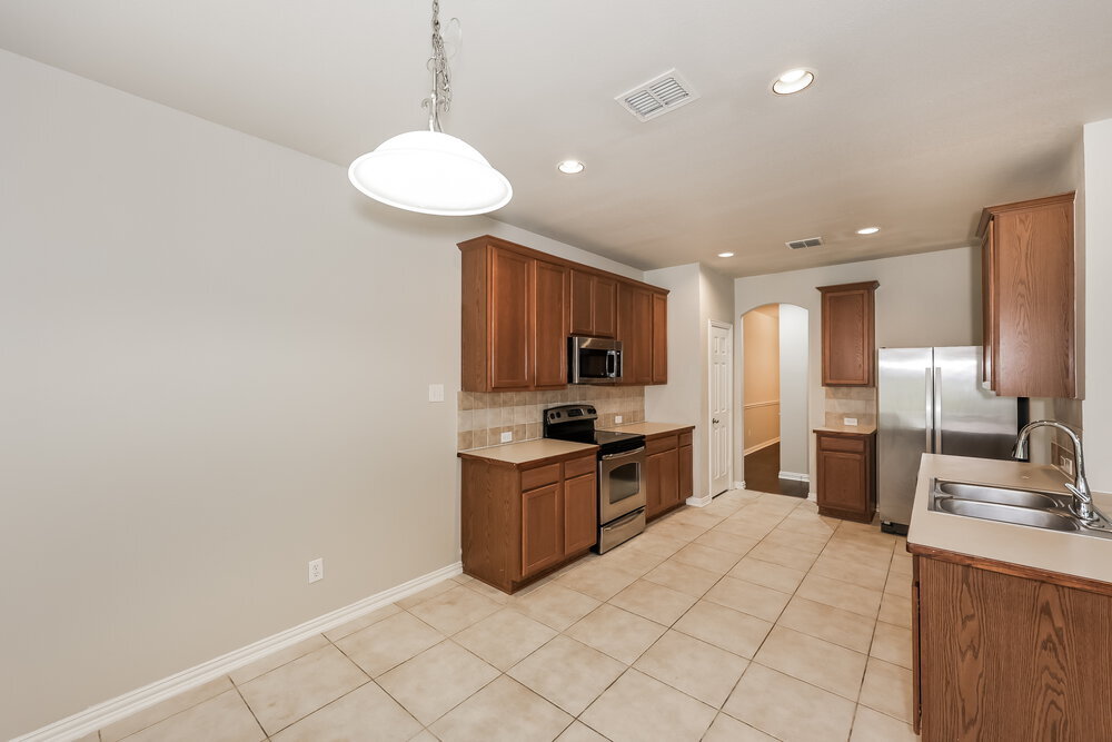 Building Photo - 1212 Fleetwood Cove Dr