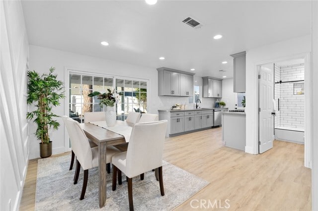 Building Photo - 16541 Loire Cir