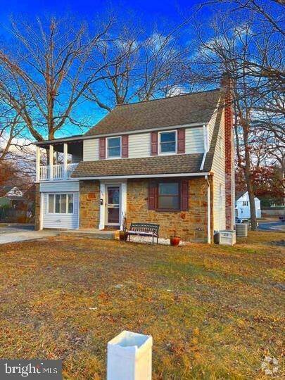 Building Photo - 1226 E Newport Pike