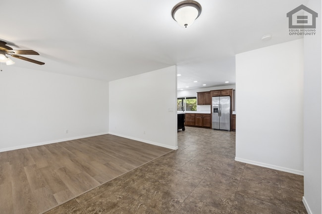Building Photo - 4Bed/2Bath House at 59th Ave/Cactus Rd! Ready for Immediate Move-In! – NO HOA!
