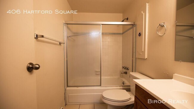 Building Photo - 406 Hartford Square