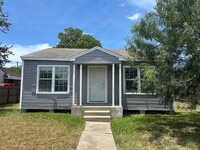 Building Photo - Ready for move in