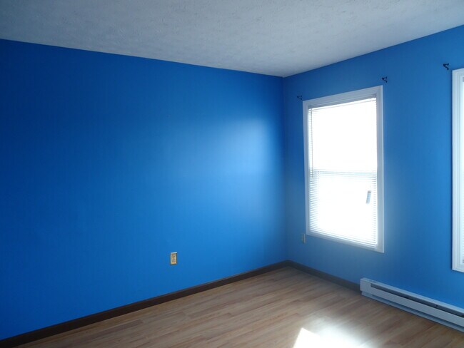 Building Photo - 206 Nottoway Dr