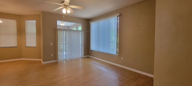 Building Photo - 3/2 (Hickory Walk in Haile Plantation) Beautiful home off the 15th Green of Haile Golf Course.