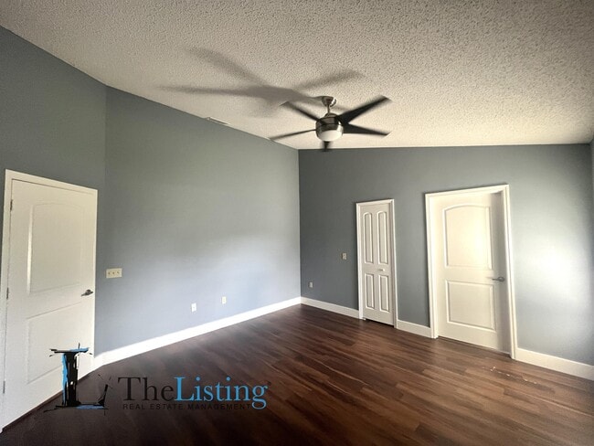 Building Photo - 444 Long Pine Dr