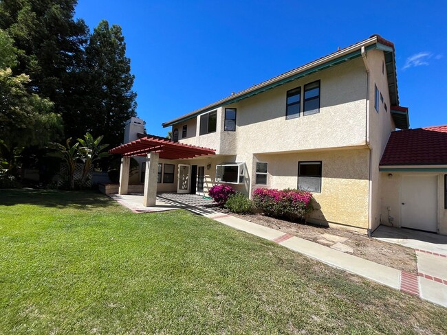 Building Photo - Spacious Home in San Luis Country Club - G...