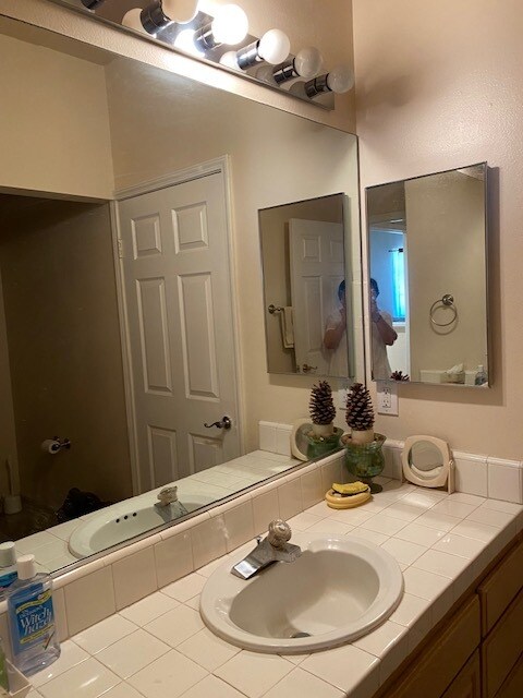 Bathroom - 6257 Fallbrook Ave