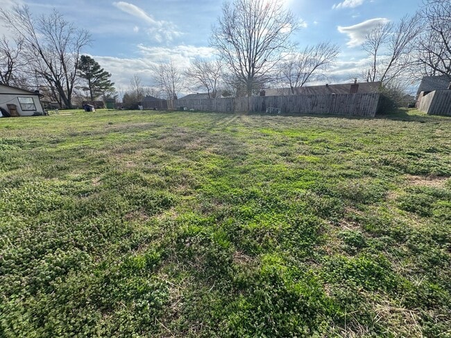 Building Photo - ***1802 S. 14th Place***