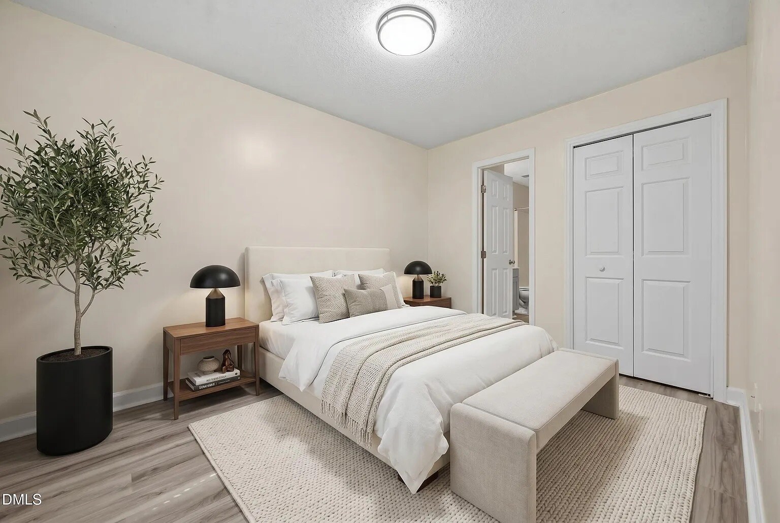 Building Photo - Room in Townhome on Oakland Hills Way