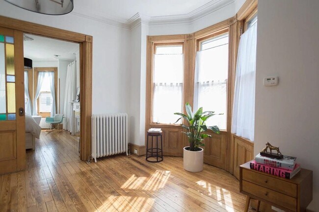 Building Photo - 1901 Palisade Ave