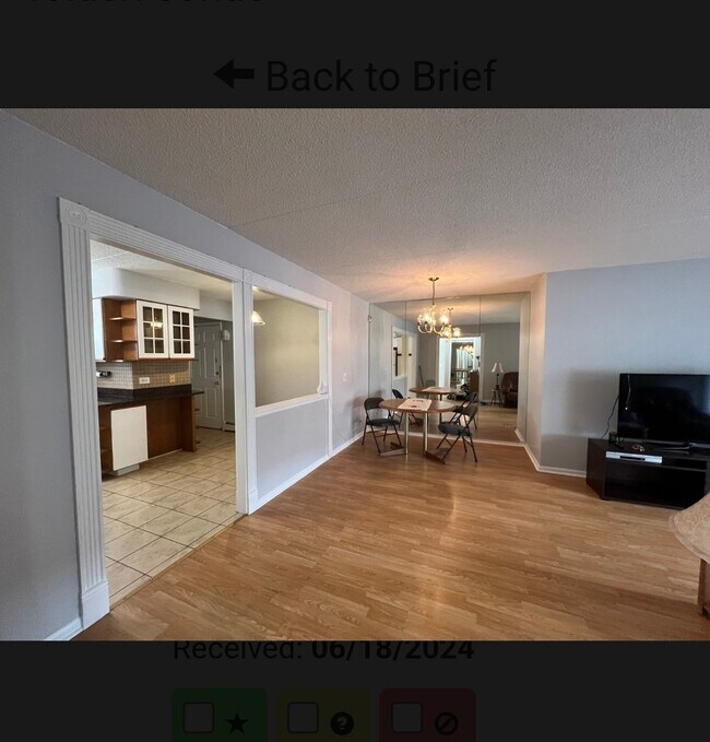 Building Photo - 6550 W Belmont Ave