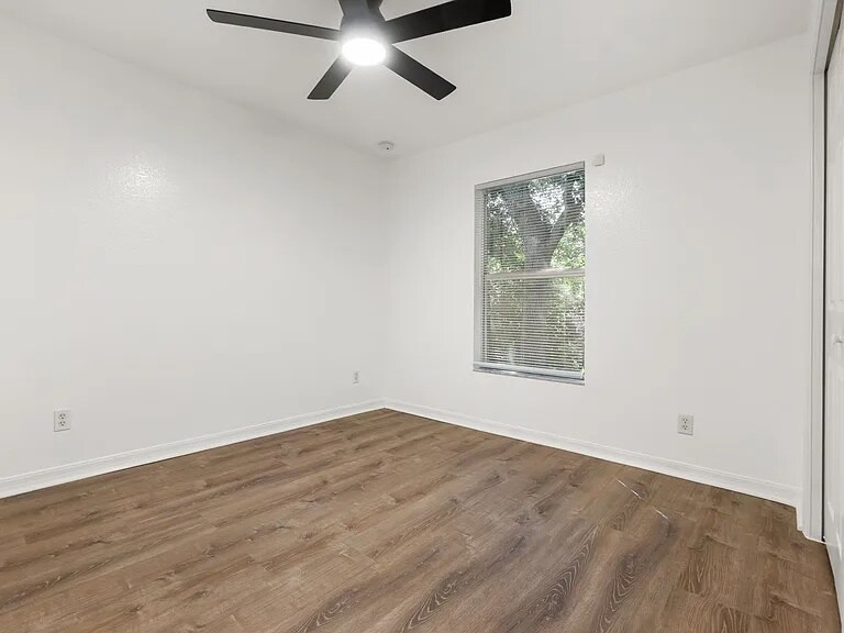 Building Photo - 12380 Easha Blvd