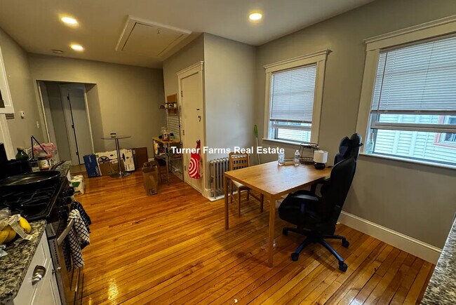 Building Photo - 74 Frederick Ave