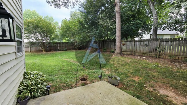 Building Photo - 45 Fallow Ln