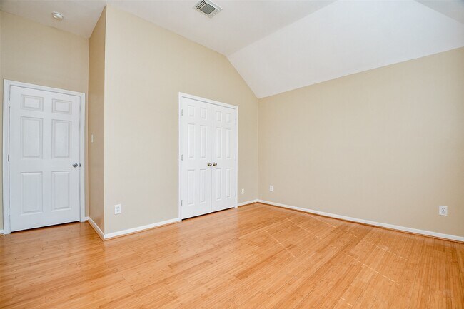 Building Photo - 12307 S Shadow Cove Dr