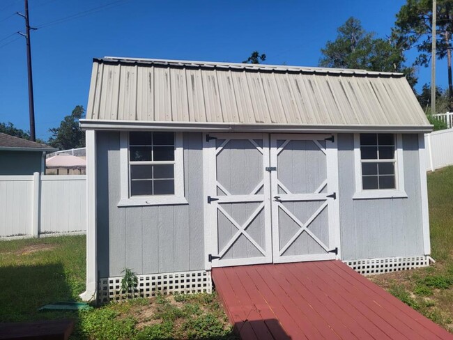 Building Photo - 37146 Highland Bluff Cir