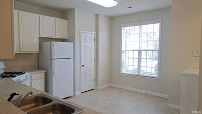 Building Photo - 3 BR/2.5BA | Newly Renovated Single Family Home |  Private Patio | In Raleigh!