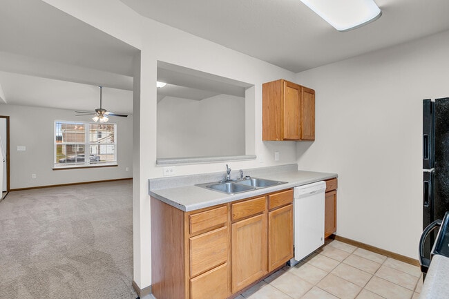 Building Photo - 5718 Canaveral Dr
