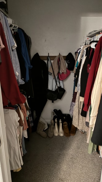 Building Photo - 230 Green Canyon Dr