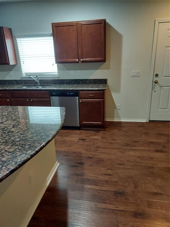 Building Photo - 4726 Somerset Hill Ln