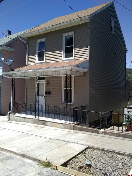 Building Photo - 1227 Pulaski Ave