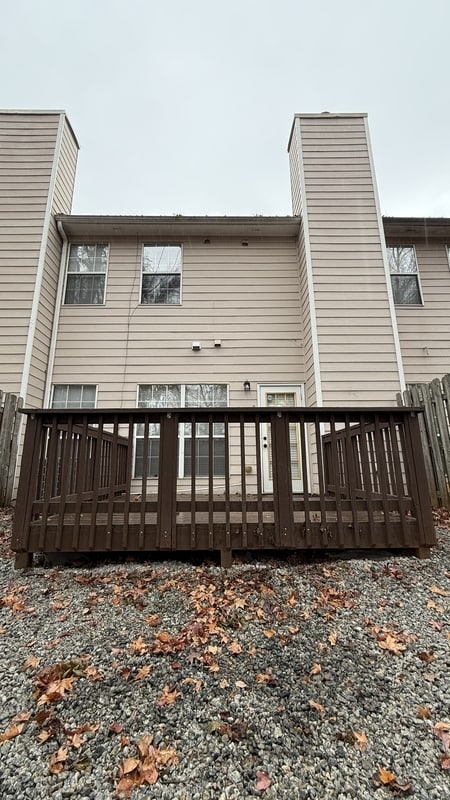 Building Photo - 144 Madeline Ct