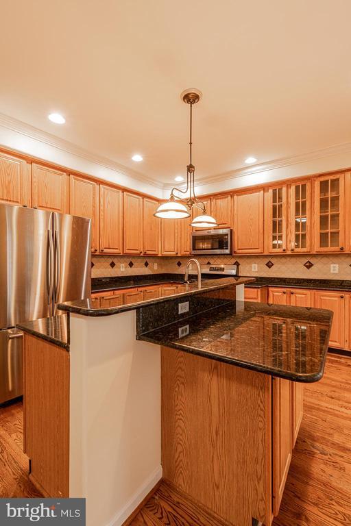 Building Photo - 13638 Cedar Run Ln