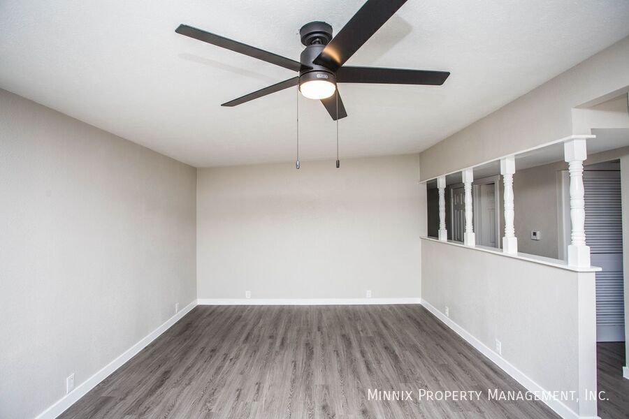 Building Photo - 2725 63rd St