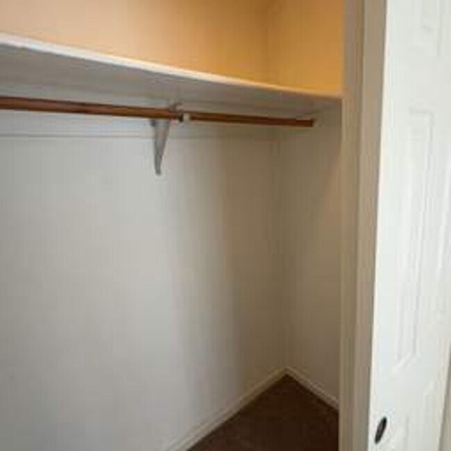 Building Photo - 3121 Matthew Ln
