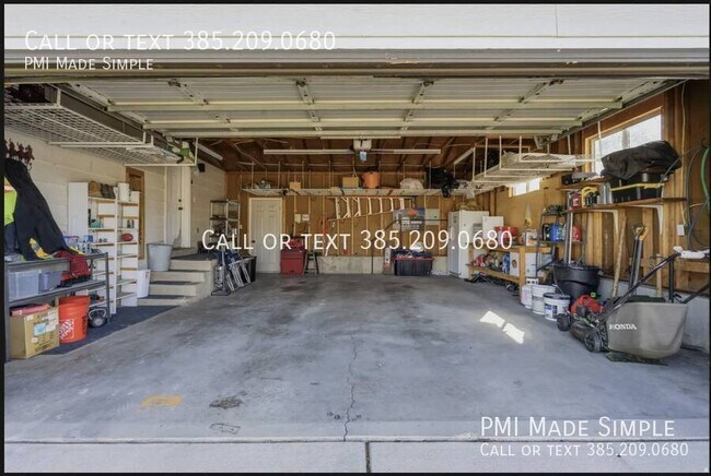Building Photo - 1438 Trinnaman Ln