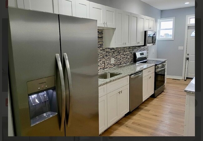 Building Photo - 2525 E Biddle St