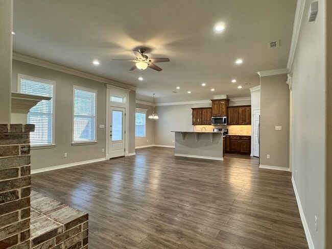 Building Photo - 3925 Old Omen Rd