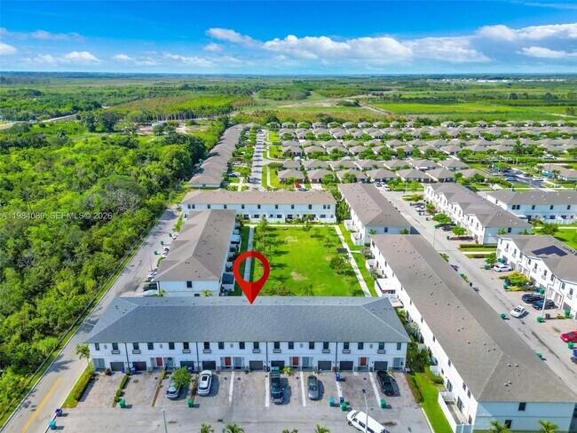 Building Photo - 617 SW 11th St