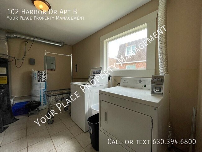 Building Photo - 102 Harbor Dr