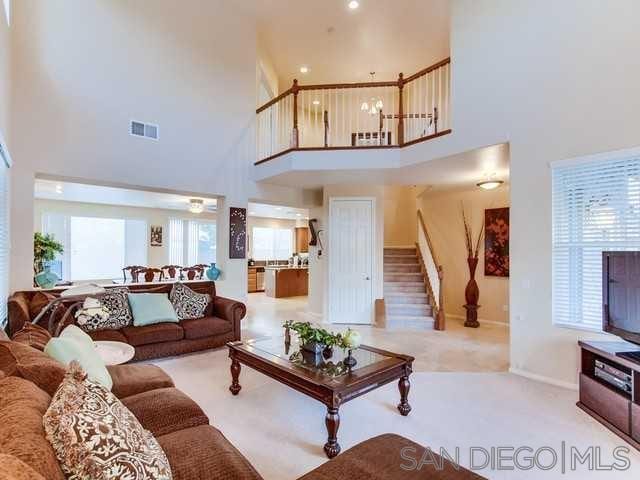 Building Photo - 657 Oakwood Creek Pl