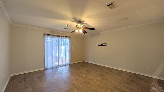 Building Photo - 3041 Belle Meade Dr