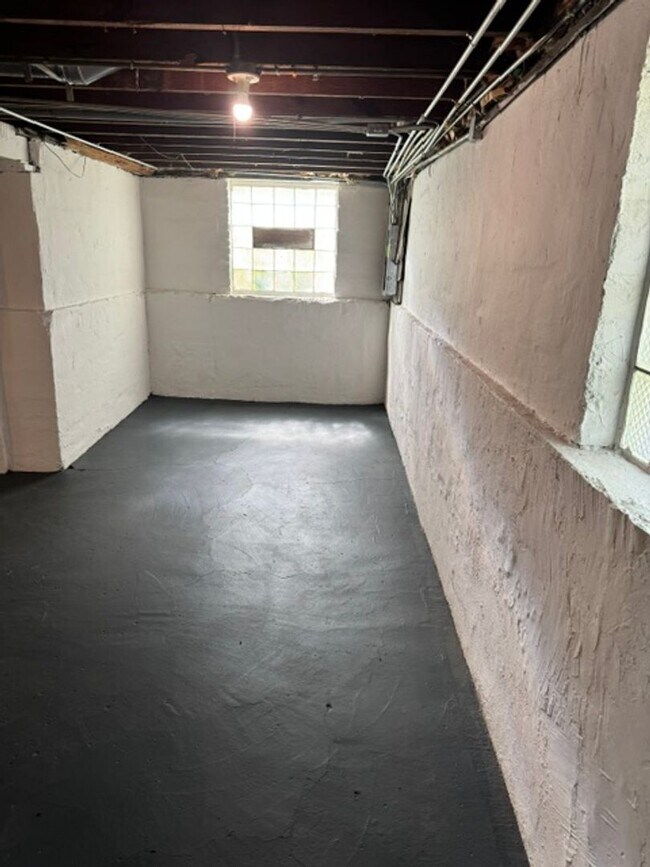 Building Photo - 7202 S Marshfield Ave
