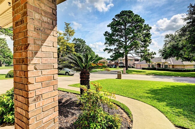 Building Photo - 12959 N Puffin Ln