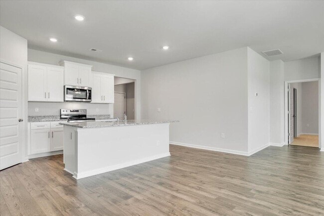 Building Photo - 1296 Admiral Ave