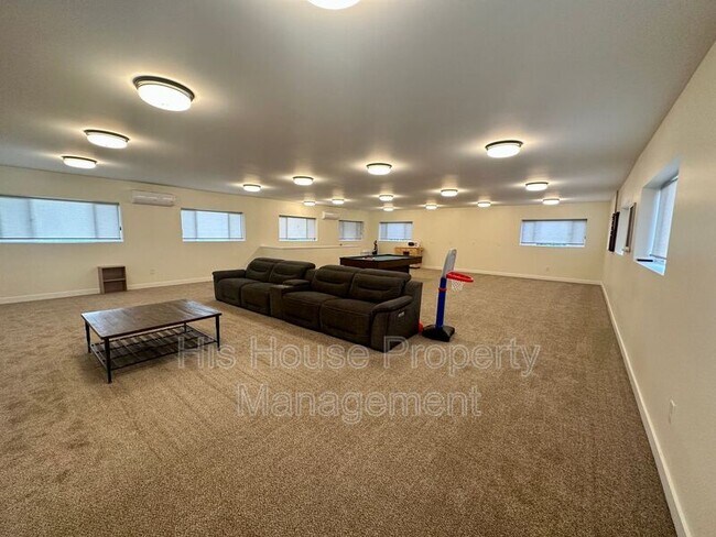 Building Photo - 13515 Weld County Rd 5