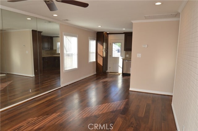 Building Photo - 1415 Broadway