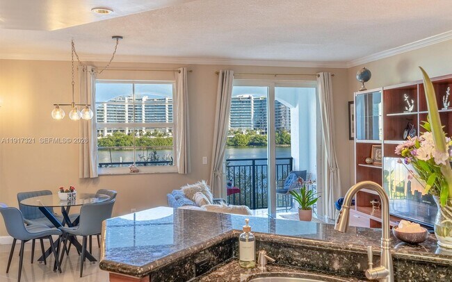 Building Photo - 3255 NE 184th St