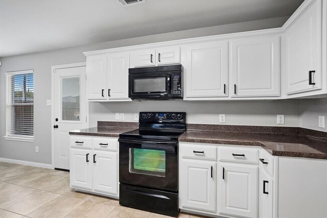 Building Photo - 28918 E Pecos River Ct