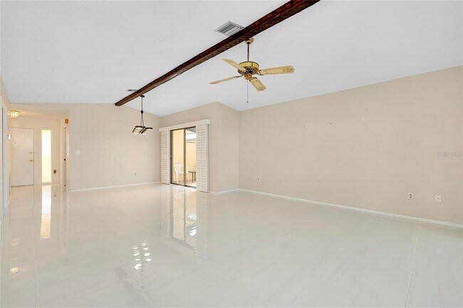 Building Photo - 49 Sandstone Cir