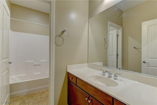 Building Photo - 11706 Longworth Rd