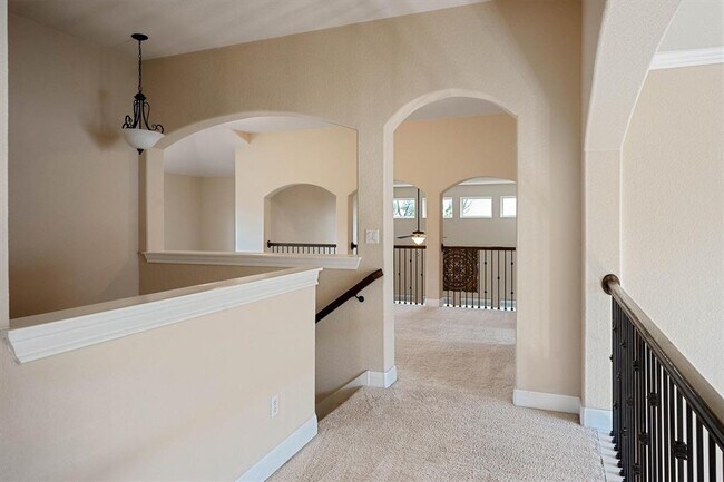 Building Photo - 5809 Viejo Dr