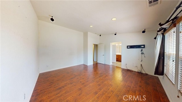 Building Photo - 7960 Shadow Trails Ln