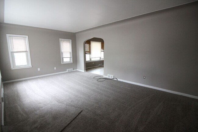Building Photo - Centerline Home for Rent